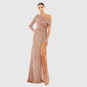 green emerald velvet dress Akhl The Gold Plate Spectrum Dress